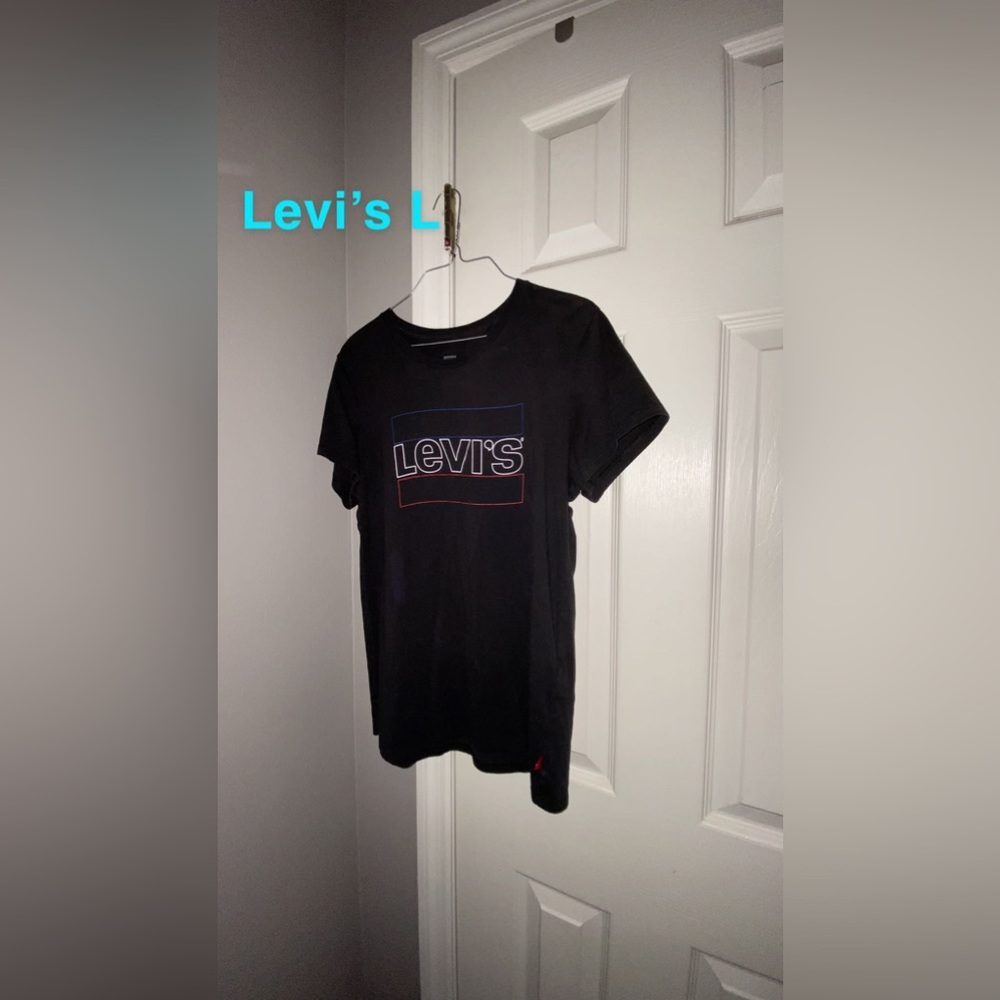 Levi’s Tshirt